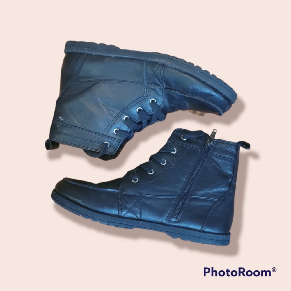Childrens place boot shoes boys
